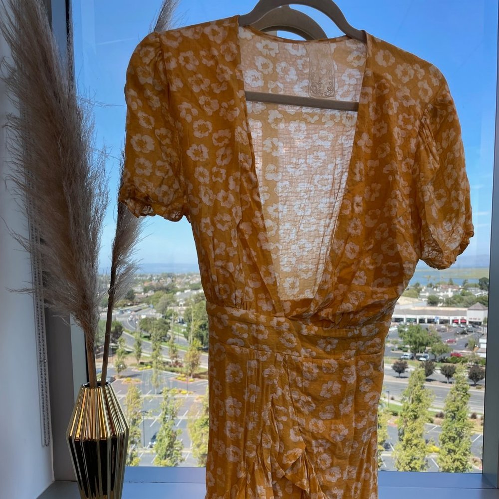 Sadie & Sage Yellow Floral Dress